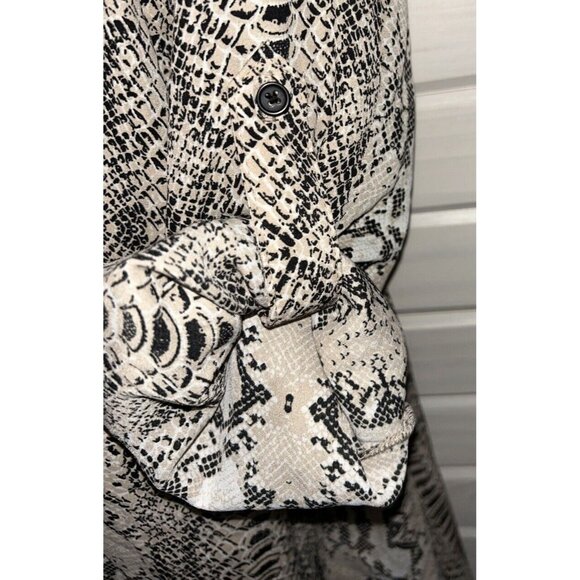 NWT Fred David Sz PLUS 1X Khaki Gray Snake Print Dipped Hem Popover Tunic - Picture 5 of 12